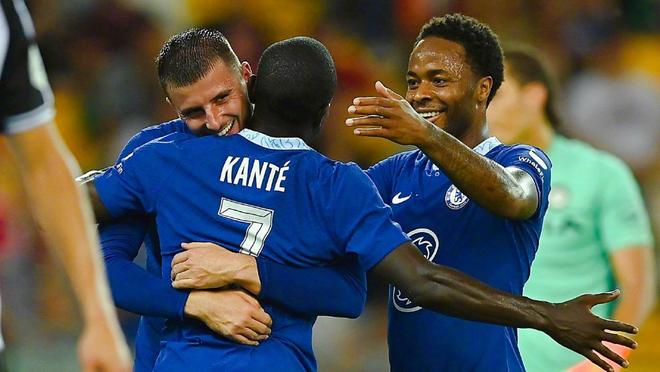 中超8月最佳球员候选：山东泰山2人入选，吴亚轲唯一本土