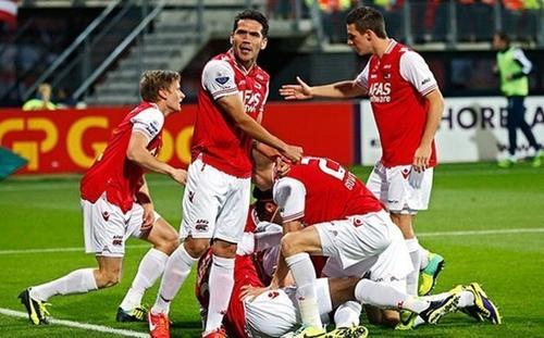 了争夺总冠 了争夺总冠