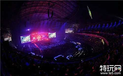 两队都展示 两队都展示